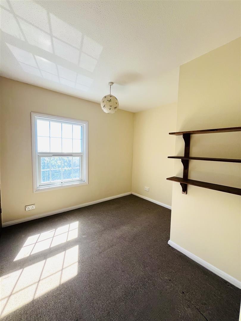 2 bed property in Tackleway, Old Town, Hastings
